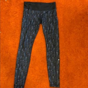 Lululemon full length leggings with pockets